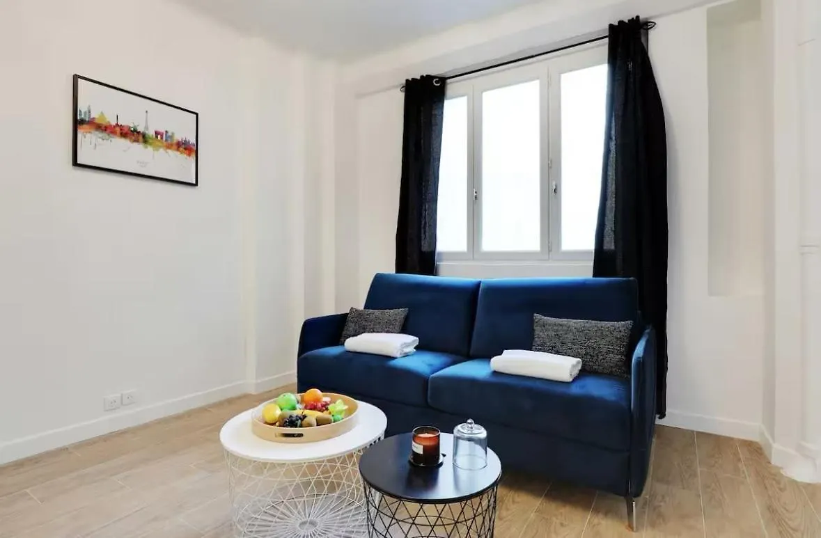 Charming Studio - 2P - Sacre Coeur Paris 0*,  Frankrike